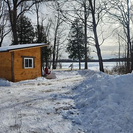 Stoco Lake Lodge Tweed Exterior photo